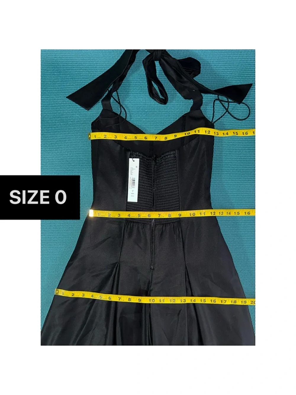 Alice + Olivia Isabelle Black Structured Pleated Flared Midi Dress